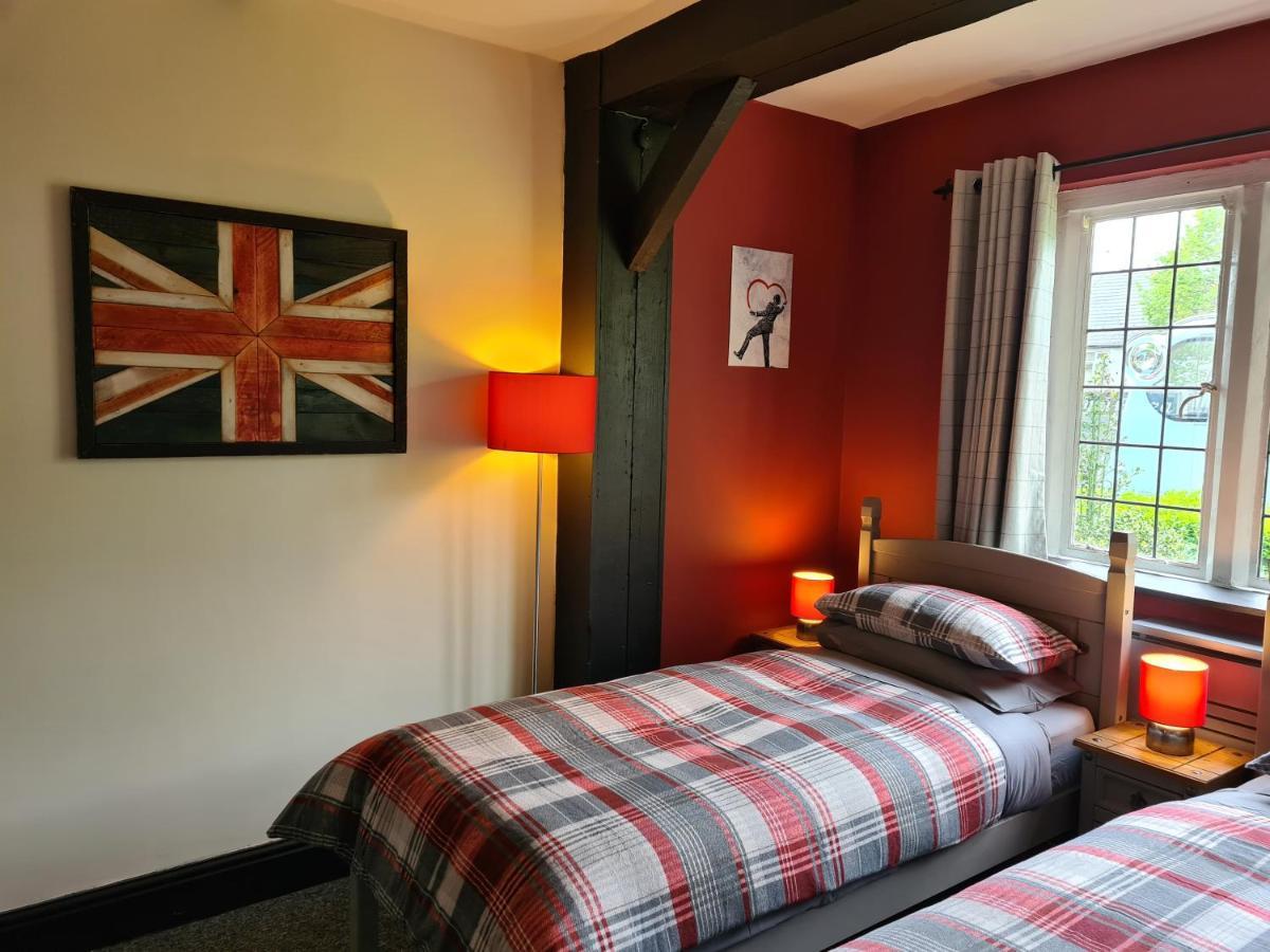 Tudor Lodge Hotel Nottingham Buitenkant foto